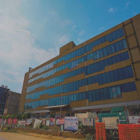 Hotel O H D Hotel Bhiwadi Ngoại thất bức ảnh